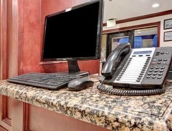 Hotel Days By Wyndham City/moore 2*