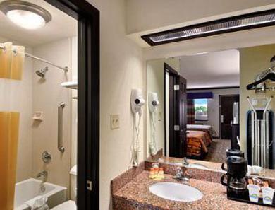 Days By Wyndham City/moore Hotel 2*